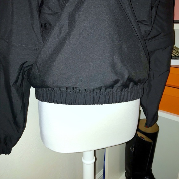 Cutter and Buck CB Wwindtek Pullover Windbreaker - Picture 4 of 8